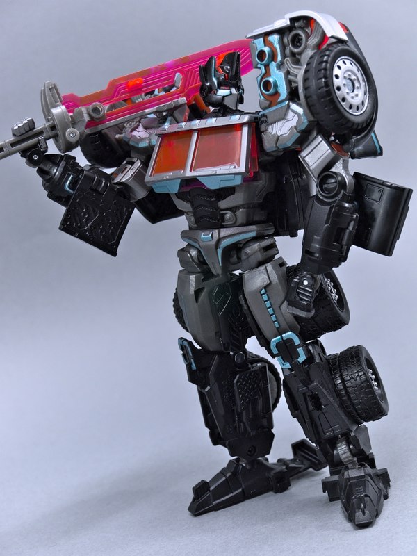  LG EX Black Convoy Out Of Box Images Of Tokyo Toy Show Exclusive Figure  (31 of 45)